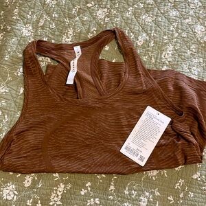 NWT lululemon Swiftly Tech RB Tank 2.0